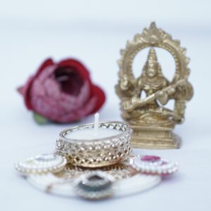 Pearl Designer Candle Holder