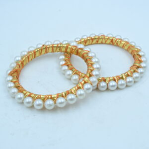 Zariya Gold Pearl Thread Bangle